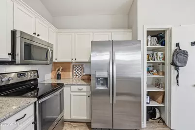 3611 W Charlotte Drive, Glendale, AZ 85310 - Photo 15