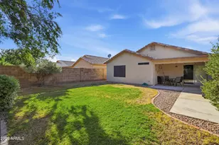 3611 W Charlotte Dr, Glendale, AZ 85310 - Photo 27