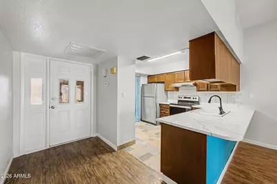 910 N Center Street #16, Mesa, AZ 85201 - Photo 3