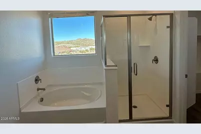 13426 W Eagle Feather Road, Peoria, AZ 85383 - Photo 7