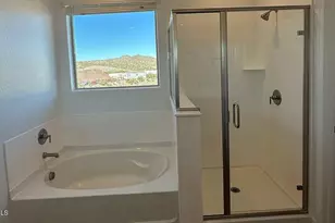 13426 W Eagle Feather Rd, Peoria, AZ 85383 - Photo 7