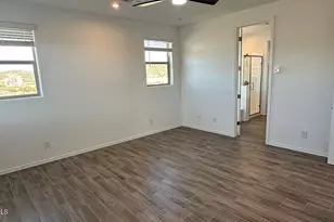 13426 W Eagle Feather Rd, Peoria, AZ 85383 - Photo 5