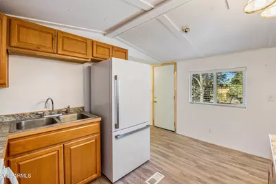 3466 Evergreen Drive, Overgaard, AZ 85933 - Photo 11