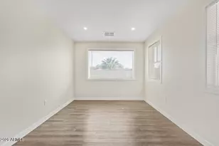 539 W 1st St, Mesa, AZ 85201 - Photo 3