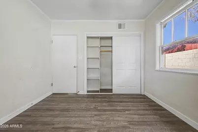 539 W 1st Street, Mesa, AZ 85201 - Photo 11