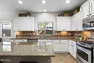 3965 E Melinda Dr, Phoenix, AZ 85050 - Photo 15