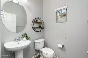 3965 E Melinda Dr, Phoenix, AZ 85050 - Photo 17