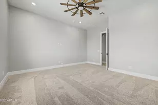19473 W Osborn Rd, Litchfield Park, AZ 85340 - Photo 25