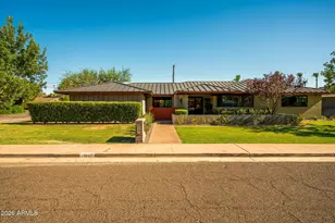 4645 E Mulberry Dr, Phoenix, AZ 85018 - Photo 3