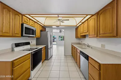 6233 E Camelot Drive, Mesa, AZ 85215 - Photo 15