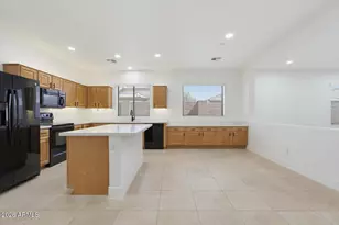 15109 N 175th Dr, Surprise, AZ 85388 - Photo 11