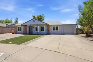 1324 N Jentilly Ct, Chandler, AZ 85226 - Photo 3