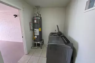 3735 E Claire Dr, Phoenix, AZ 85032 - Photo 17
