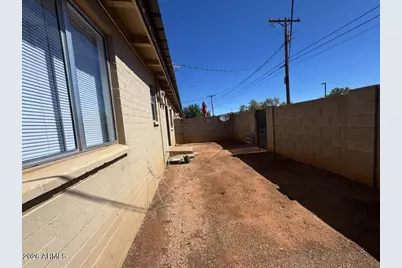 1800 E Fry Boulevard #18, Sierra Vista, AZ 85635 - Photo 11