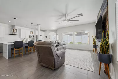 833 W Vineyard Plains Drive, San Tan Valley, AZ 85143 - Photo 11