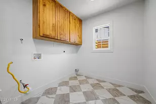 2023 E Cornell Dr, Tempe, AZ 85283 - Photo 23