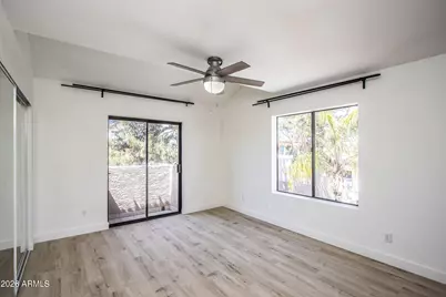 3102 E Clarendon Avenue #207, Phoenix, AZ 85016 - Photo 17