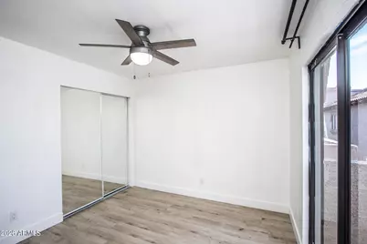 3102 E Clarendon Avenue #207, Phoenix, AZ 85016 - Photo 13