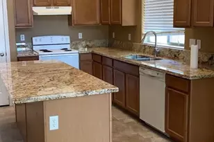 3898 S Stallion Dr, Gilbert, AZ 85297 - Photo 15