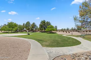 974 W Leah Ln, Gilbert, AZ 85233 - Photo 29