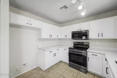 1610 W San Tan Hills Drive, San Tan Valley, AZ 85144 - Photo 11