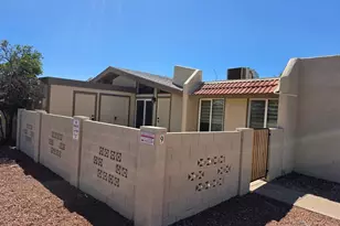 525 N May St, Mesa, AZ 85201 - Photo 1