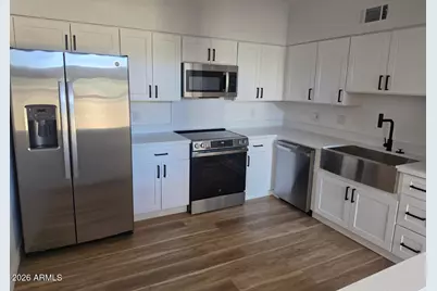 525 N May Street #9, Mesa, AZ 85201 - Photo 1