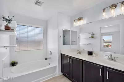 954 S Deerfield Lane, Gilbert, AZ 85296 - Photo 23