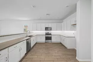 8329 N 173rd Ln, Waddell, AZ 85355 - Photo 3