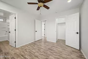 27413 N 19th Dr, Phoenix, AZ 85085 - Photo 37