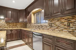7775 N 52nd Dr, Glendale, AZ 85301 - Photo 11