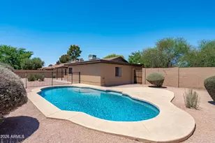 2809 S Pennington, Mesa, AZ 85202 - Photo 33