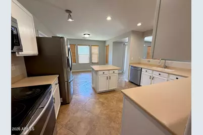 649 W Viola Street, Casa Grande, AZ 85122 - Photo 9
