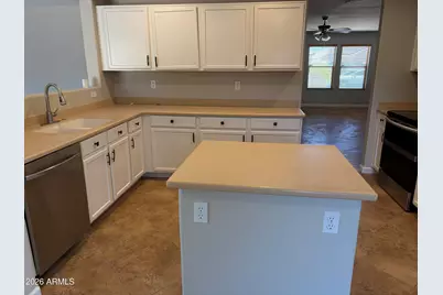 649 W Viola Street, Casa Grande, AZ 85122 - Photo 7