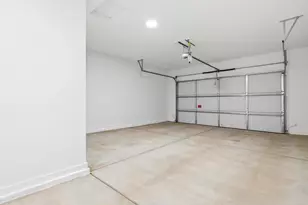 17650 W College Dr, Goodyear, AZ 85395 - Photo 23