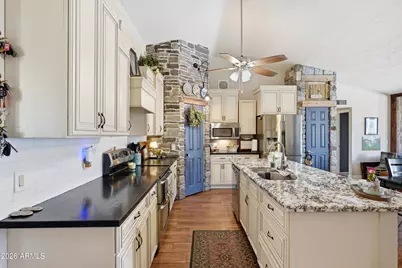 6517 E Inglewood Street, Mesa, AZ 85205 - Photo 11