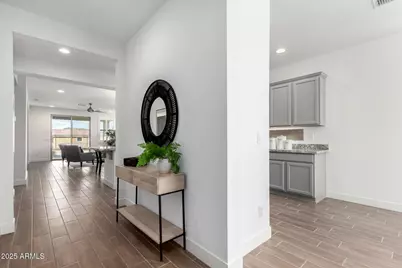 31853 N 124th Drive, Peoria, AZ 85383 - Photo 7