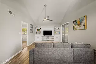 405 E Cullumber Ave, Gilbert, AZ 85234 - Photo 11
