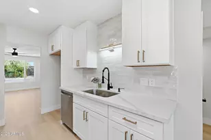 2617 W Lawrence Rd, Phoenix, AZ 85017 - Photo 15