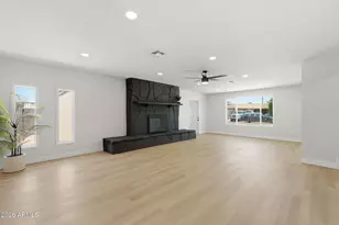 2617 W Lawrence Rd, Phoenix, AZ 85017 - Photo 11