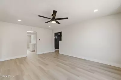 2617 W Lawrence Road, Phoenix, AZ 85017 - Photo 21