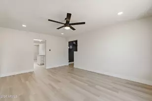 2617 W Lawrence Rd, Phoenix, AZ 85017 - Photo 21