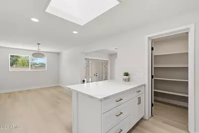 2617 W Lawrence Road, Phoenix, AZ 85017 - Photo 17