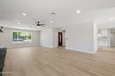 2617 W Lawrence Road, Phoenix, AZ 85017 - Photo 13