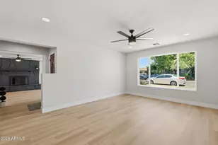 2617 W Lawrence Rd, Phoenix, AZ 85017 - Photo 11