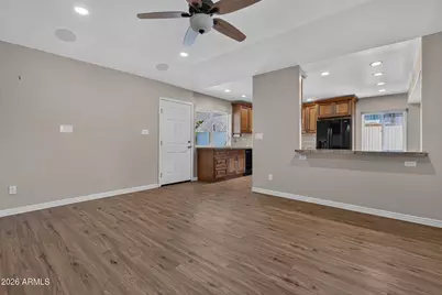 4548 W Echo Lane, Glendale, AZ 85302 - Photo 13