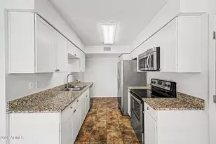 5619 S Admiralty Ct, Tempe, AZ 85283 - Photo 5