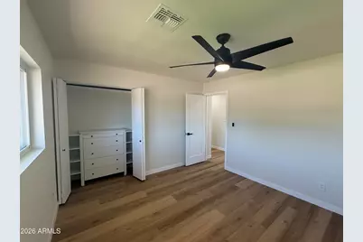 2836 E Yucca Street, Phoenix, AZ 85028 - Photo 9