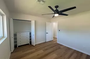2836 E Yucca St, Phoenix, AZ 85028 - Photo 9