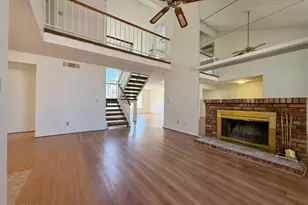 8062 N 109th Dr, Peoria, AZ 85345 - Photo 5